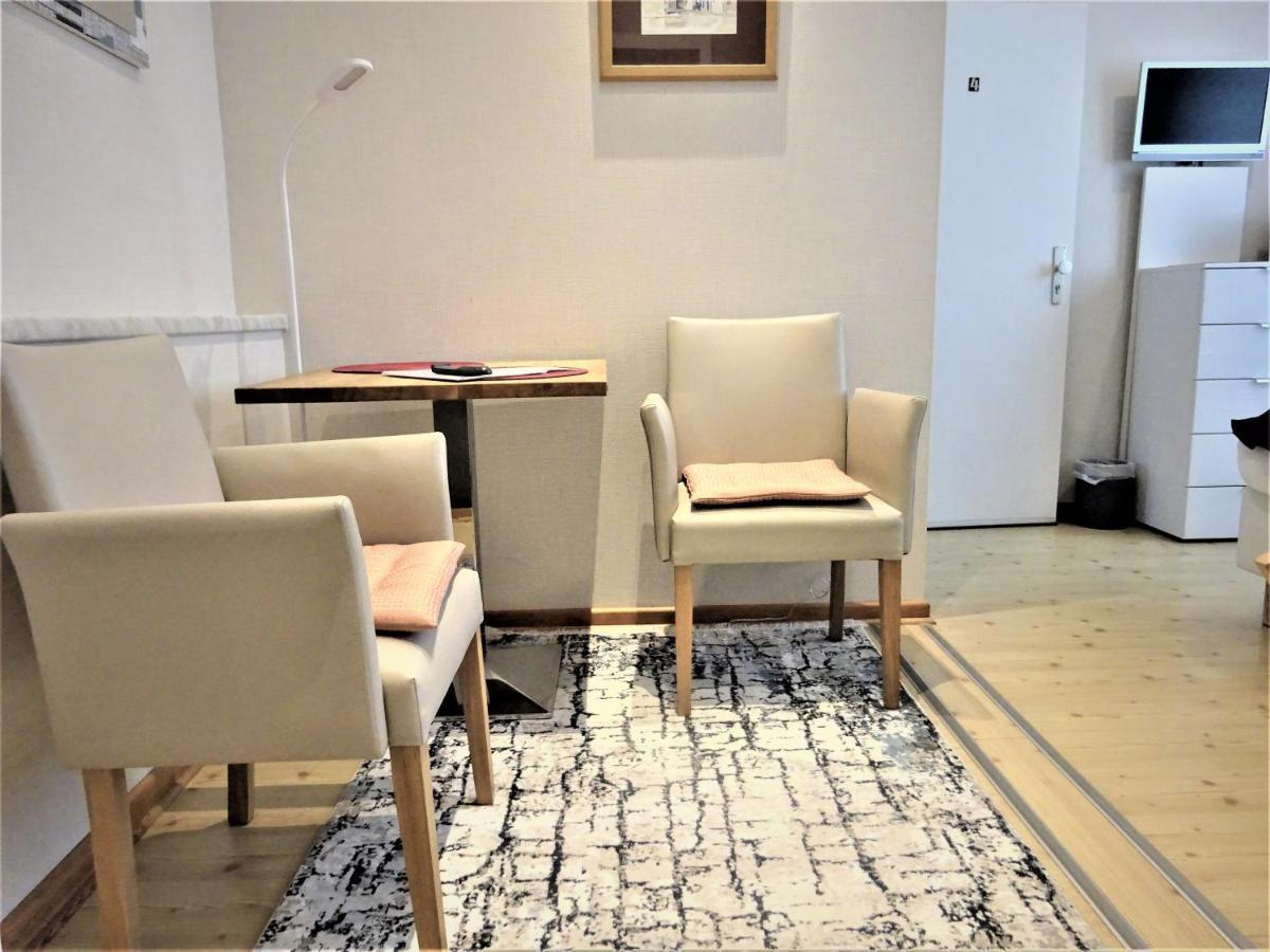 Hotel Pension Zur Faehrbruecke Stralsund Luaran gambar