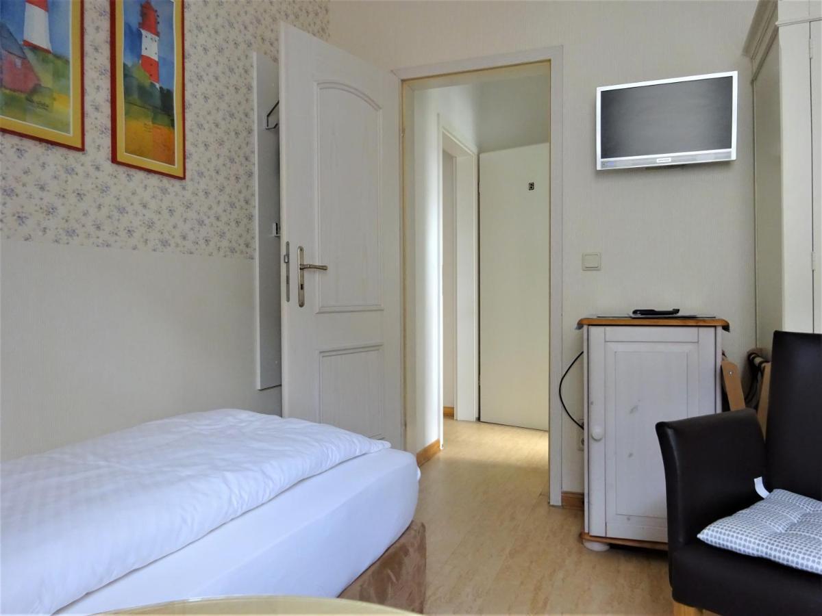 Hotel Pension Zur Faehrbruecke Stralsund Luaran gambar