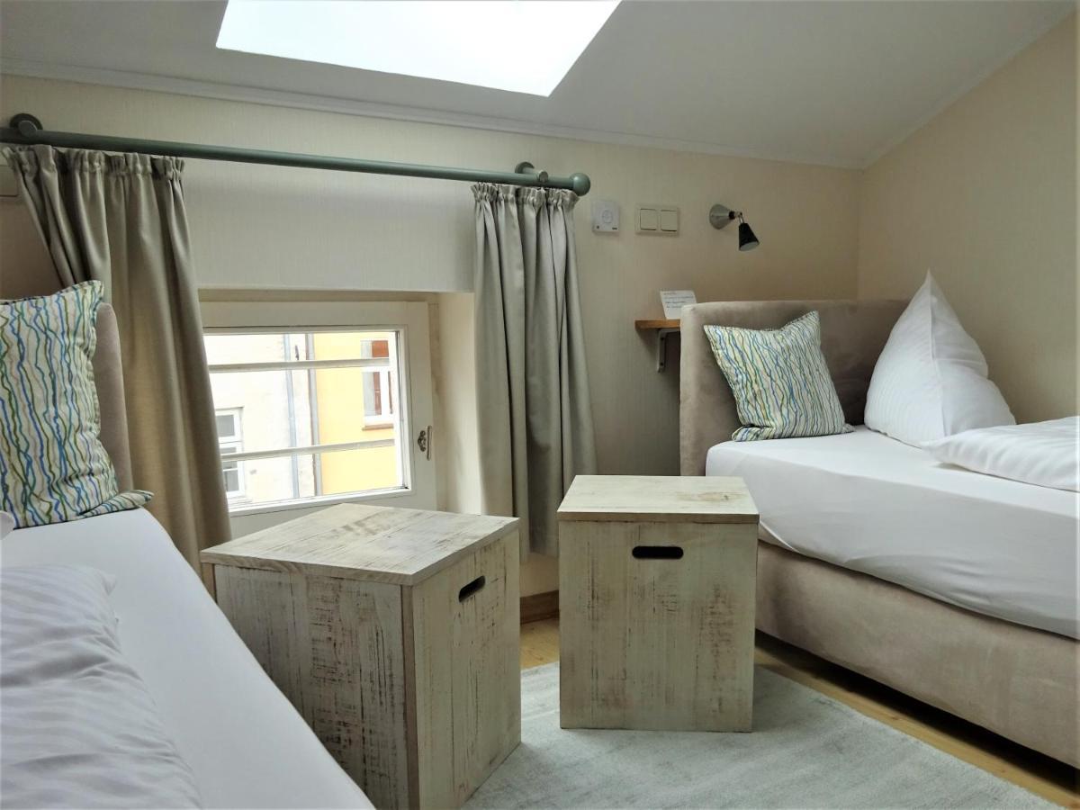Hotel Pension Zur Faehrbruecke Stralsund Luaran gambar