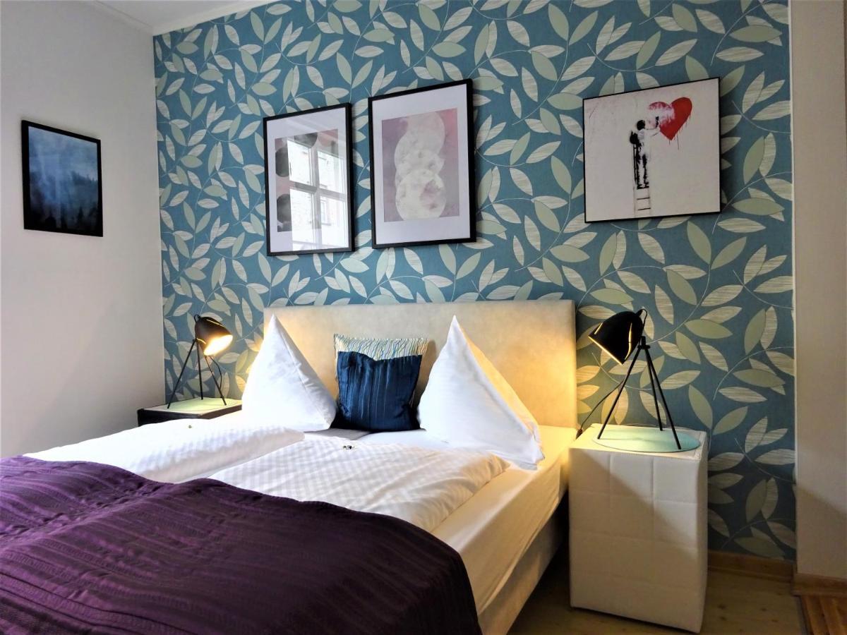 Hotel Pension Zur Faehrbruecke Stralsund Luaran gambar